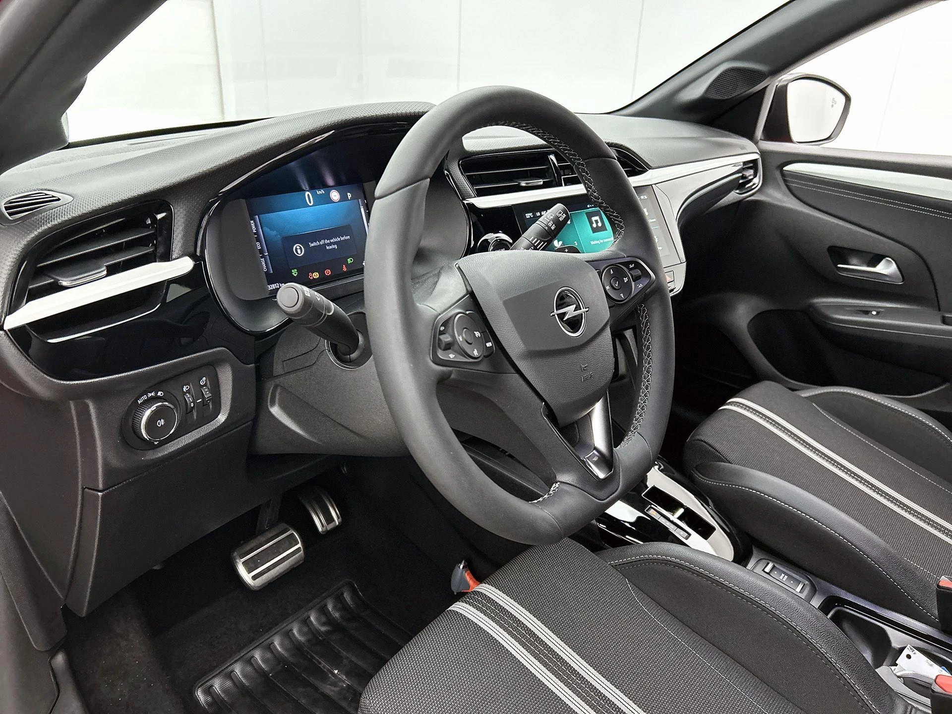 Opel Corsa 1.2 Turbo Hybrid GS