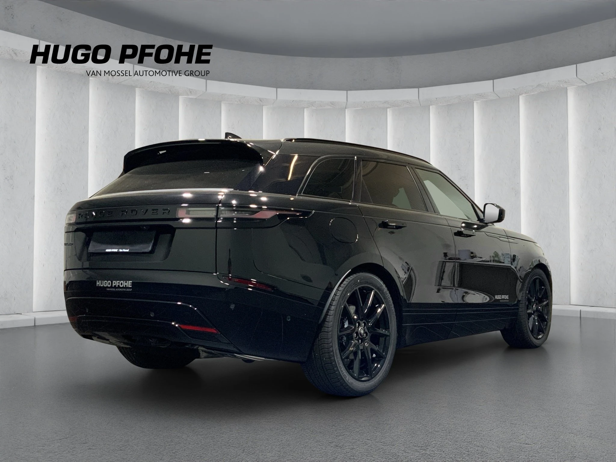 Land Rover-Range Rover Velar-image-1
