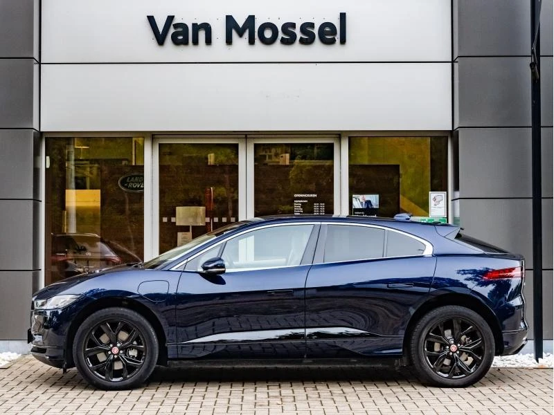 Jaguar-I-PACE-image-2