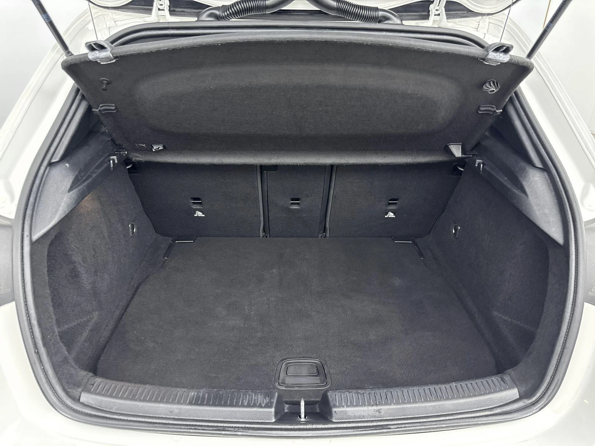 Mercedes-Benz-A-Klasse-image-21