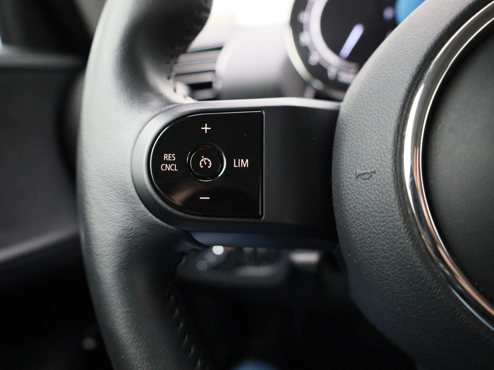 MINI-Clubman-image-17