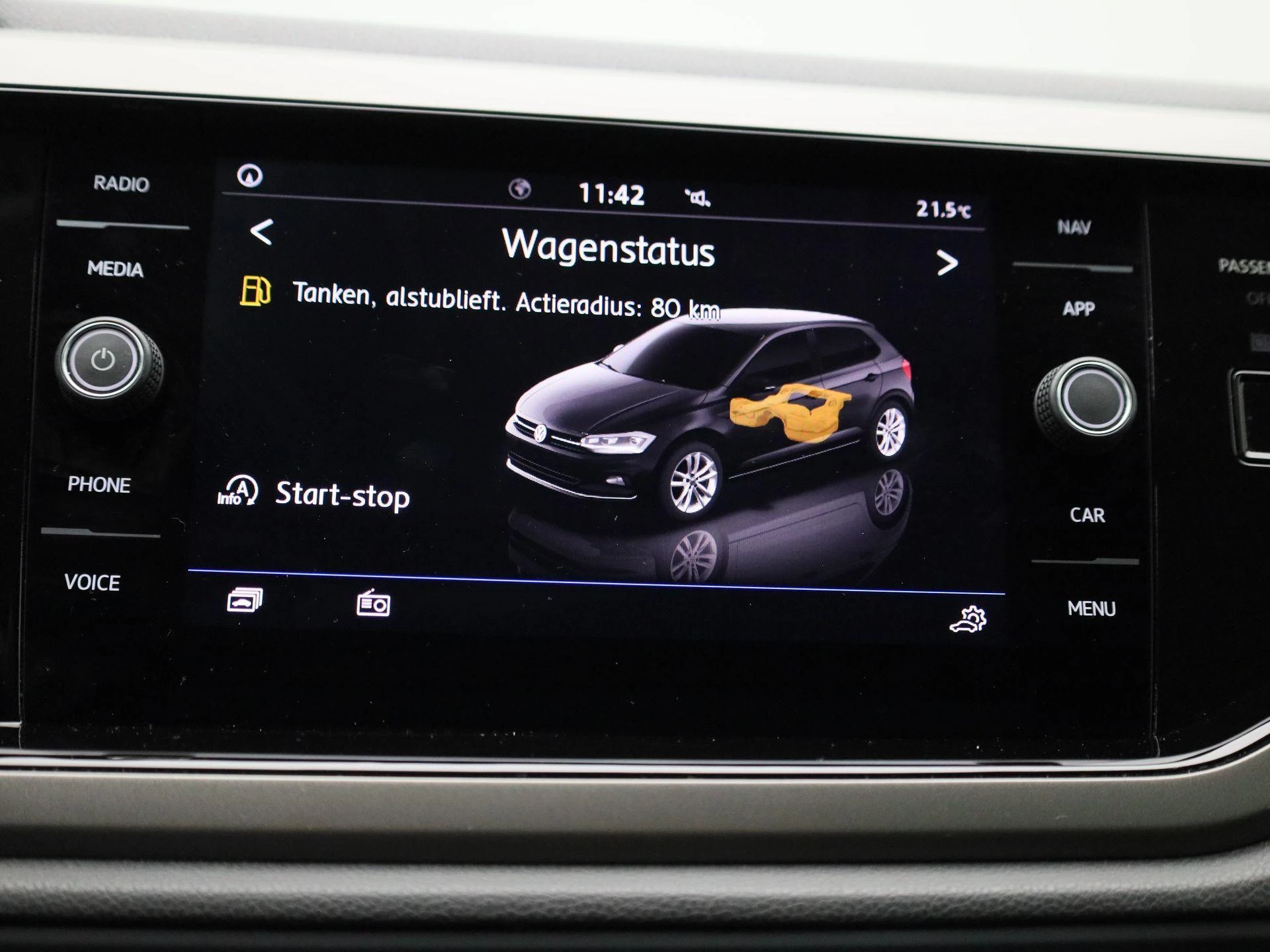 Volkswagen-Polo-image-21