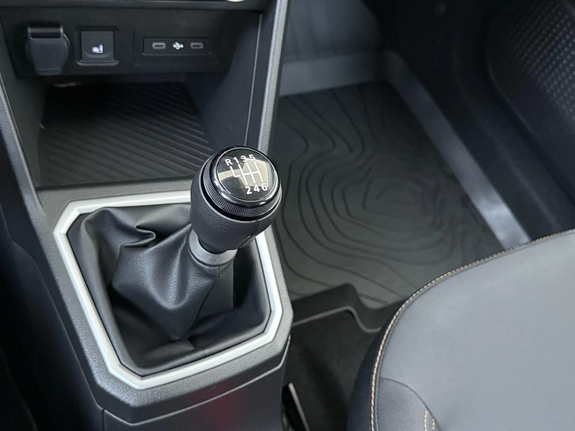 Dacia-Sandero Stepway-image-15