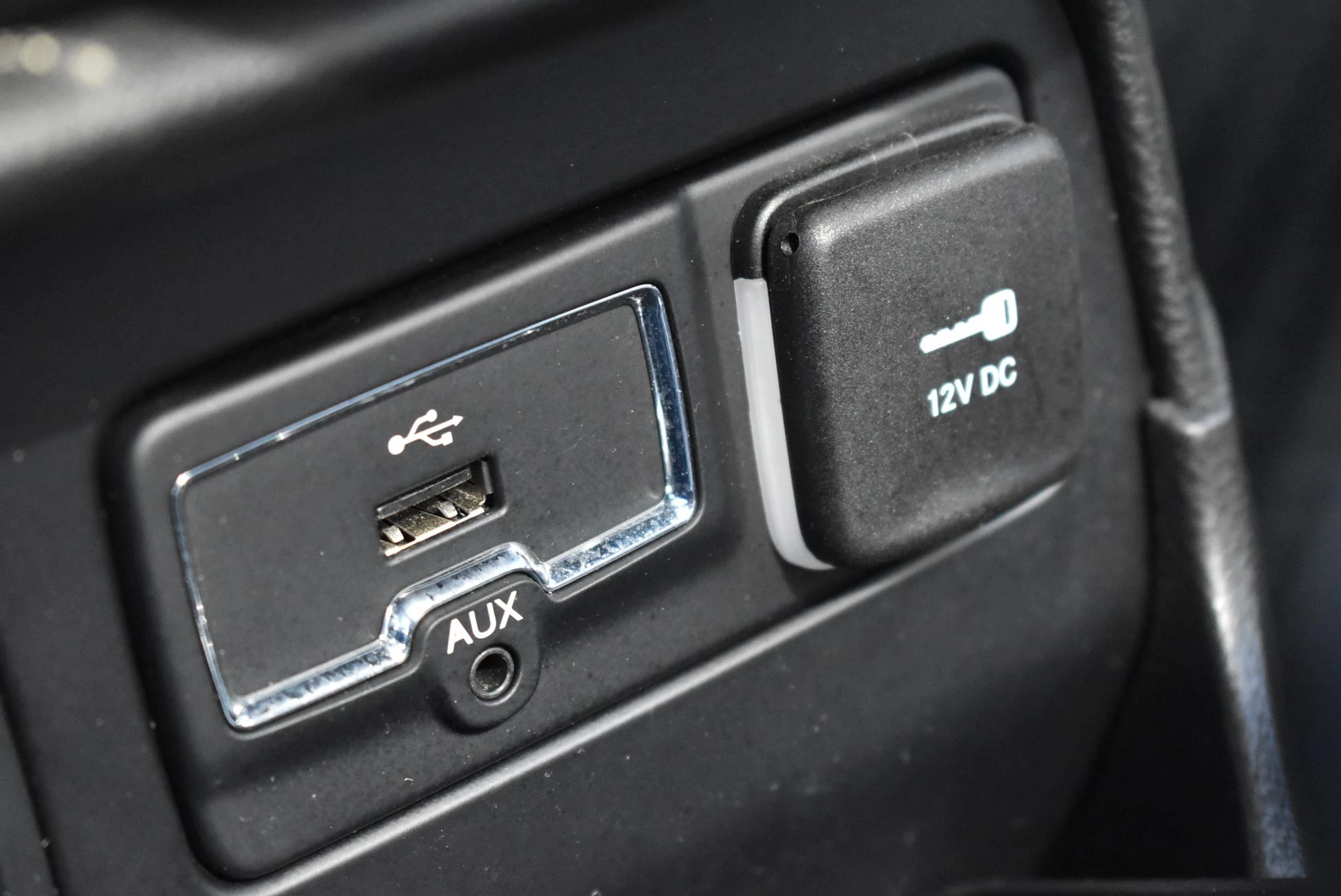 Jeep-Renegade-image-35