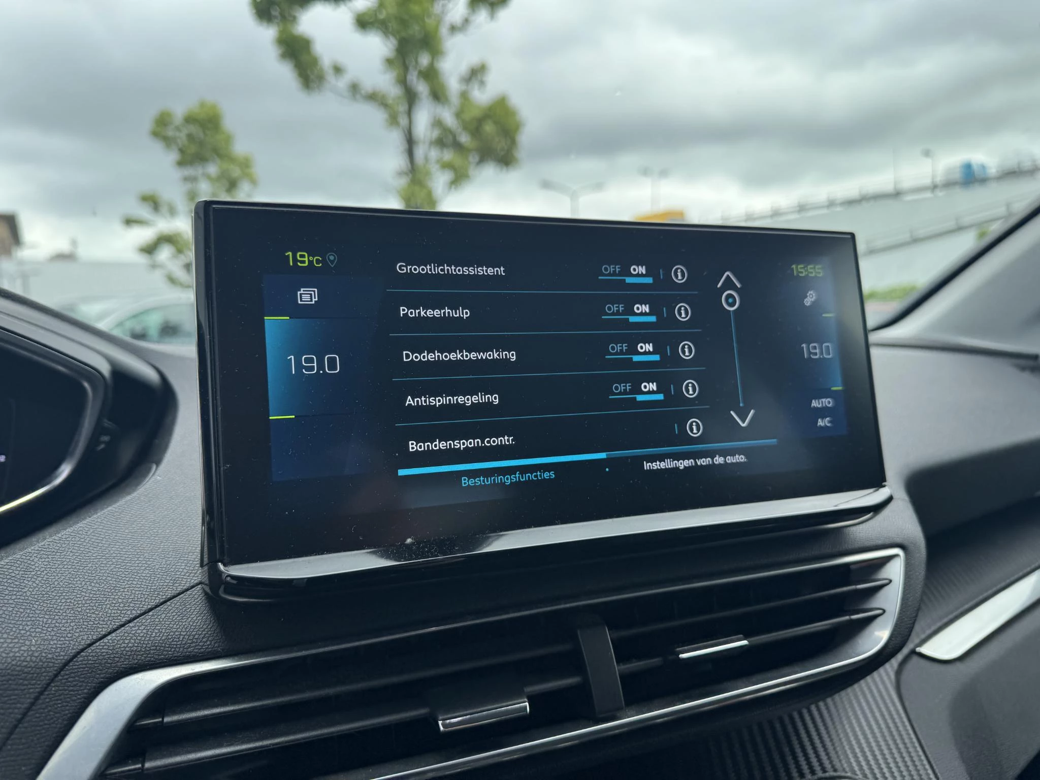 Peugeot-3008-image-16