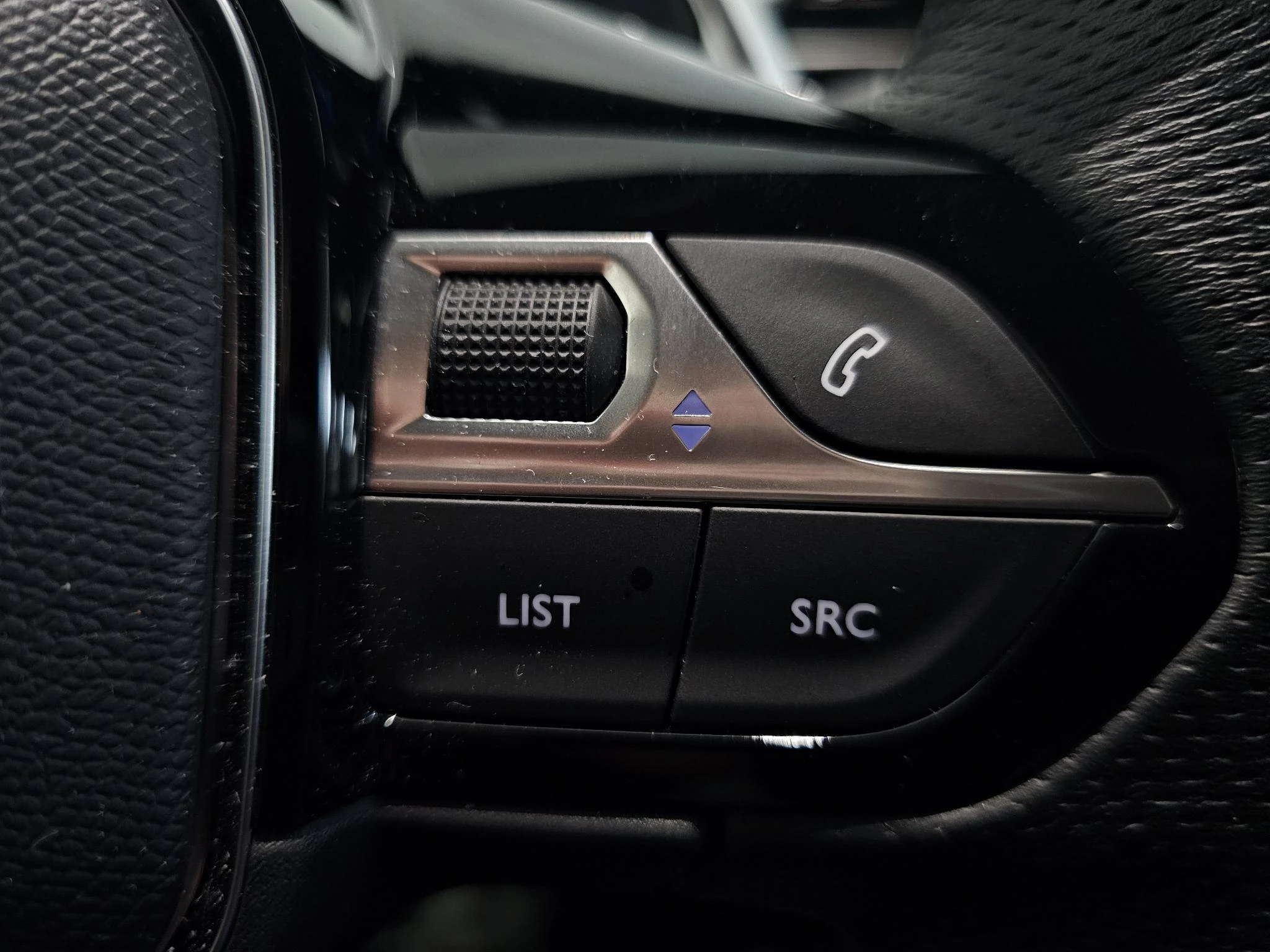Peugeot-3008-image-20