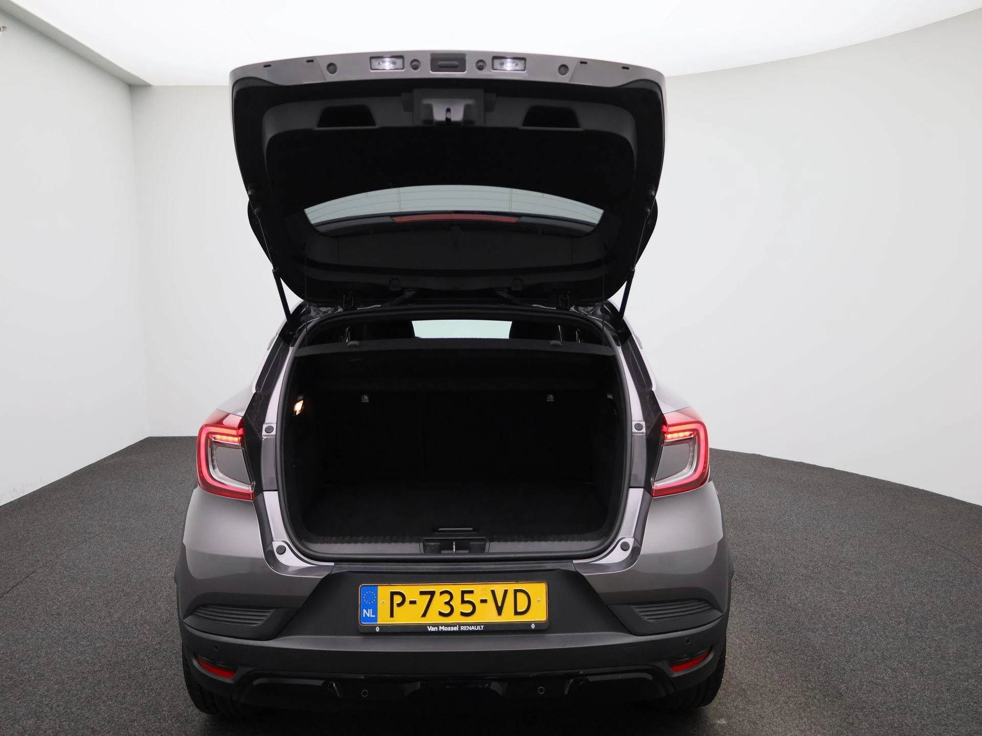 Renault-Captur-image-10