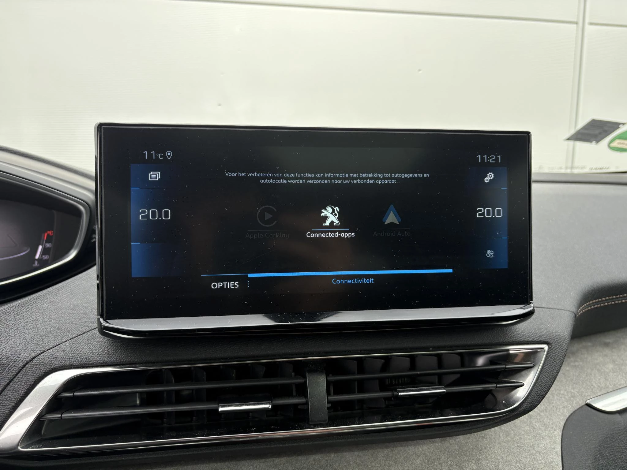 Peugeot-5008-image-17