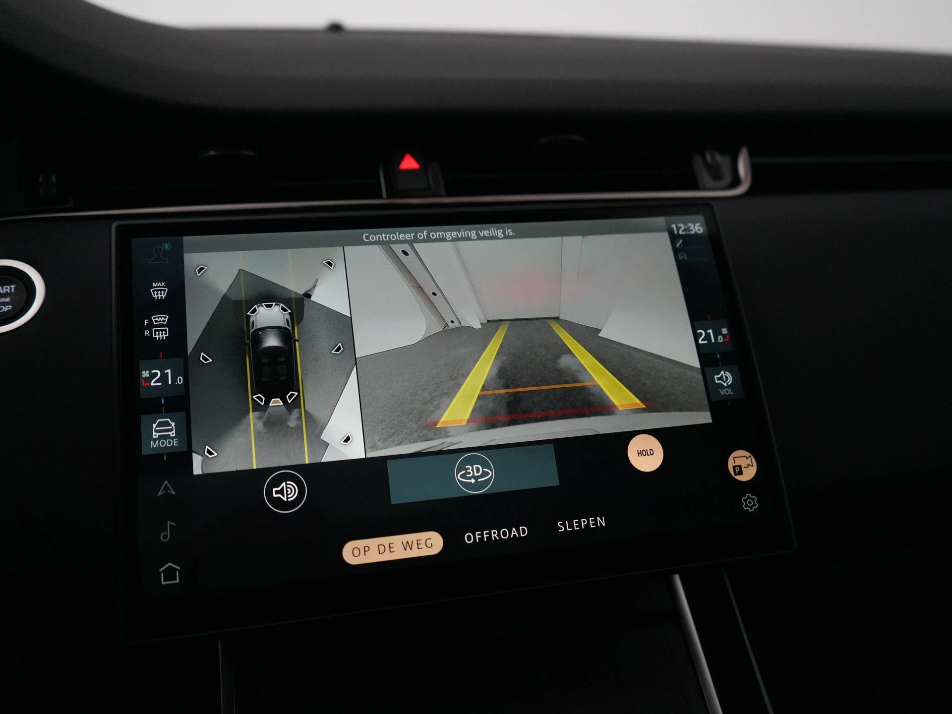 Land Rover-Range Rover Evoque-image-32