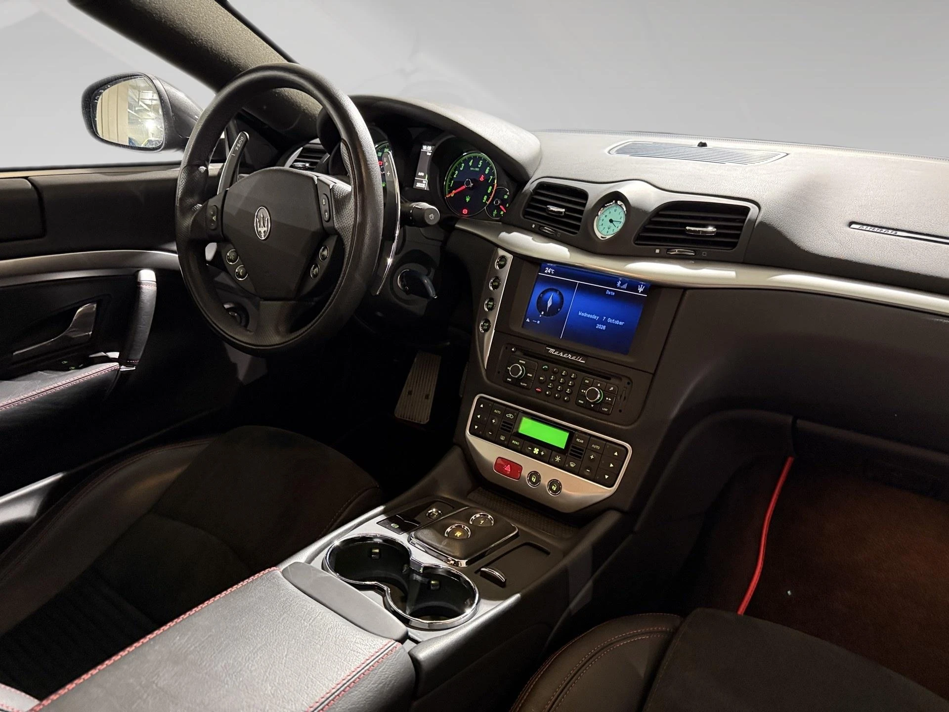 Maserati-GranTurismo-image-6