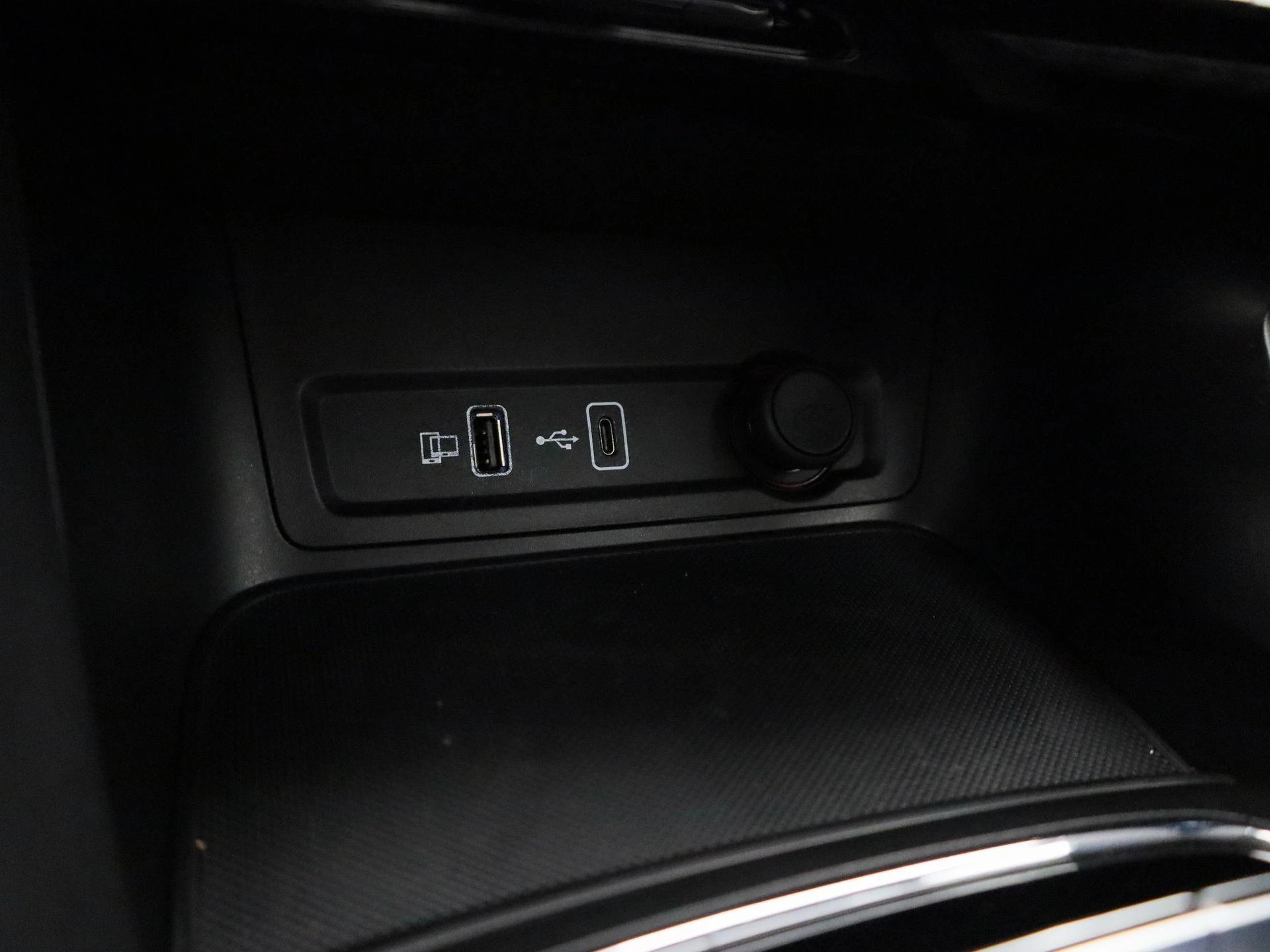 MG ZS Long Range 72 kWh Comfort