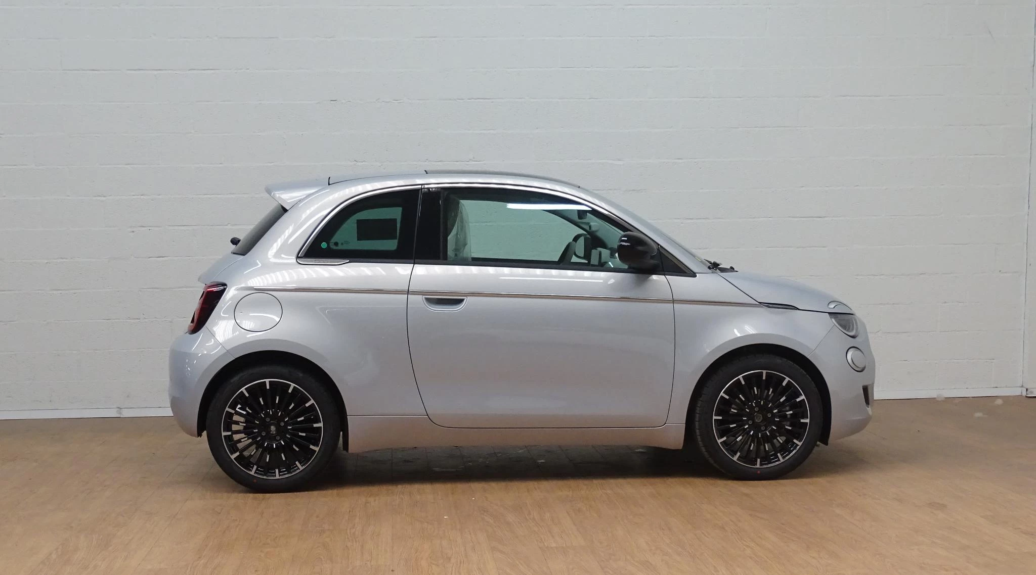 Fiat-500-image-4