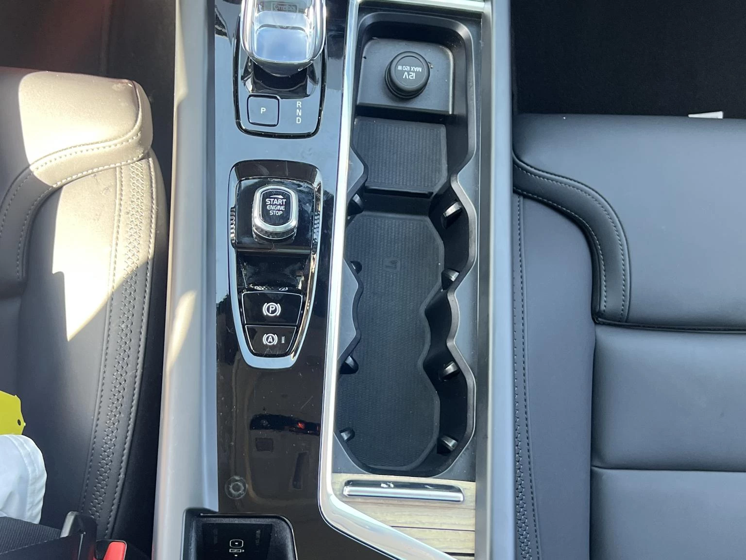 Volvo XC60 T6 Plug-in hybrid AWD Plus Dark