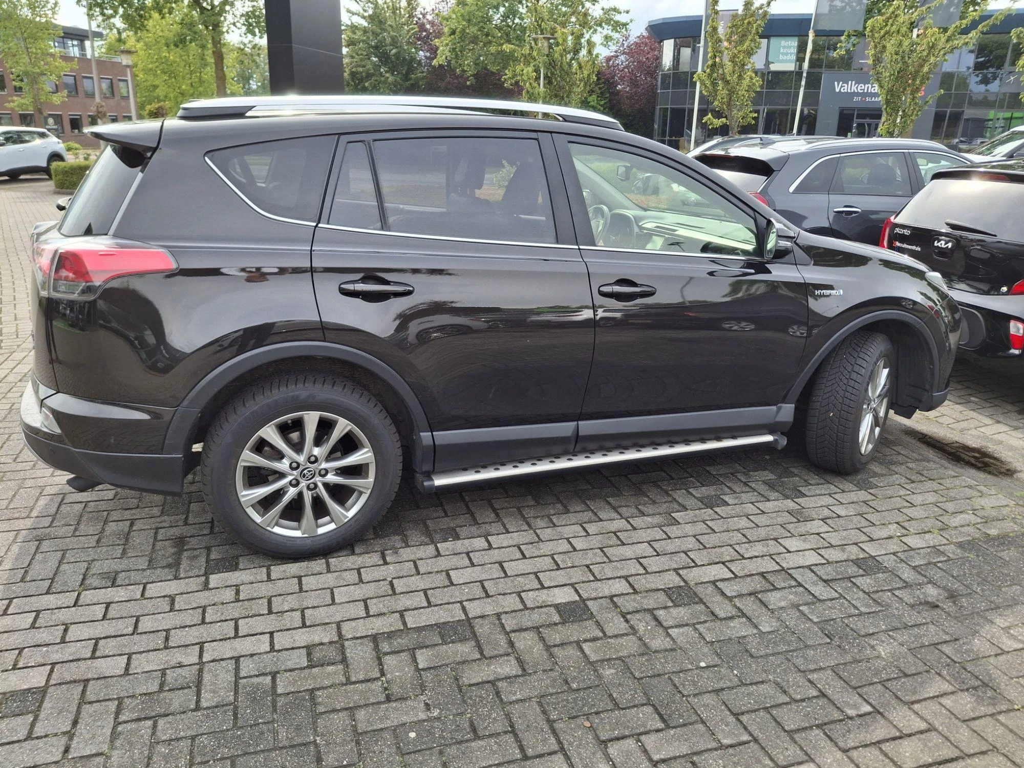 Toyota-RAV4-image-9