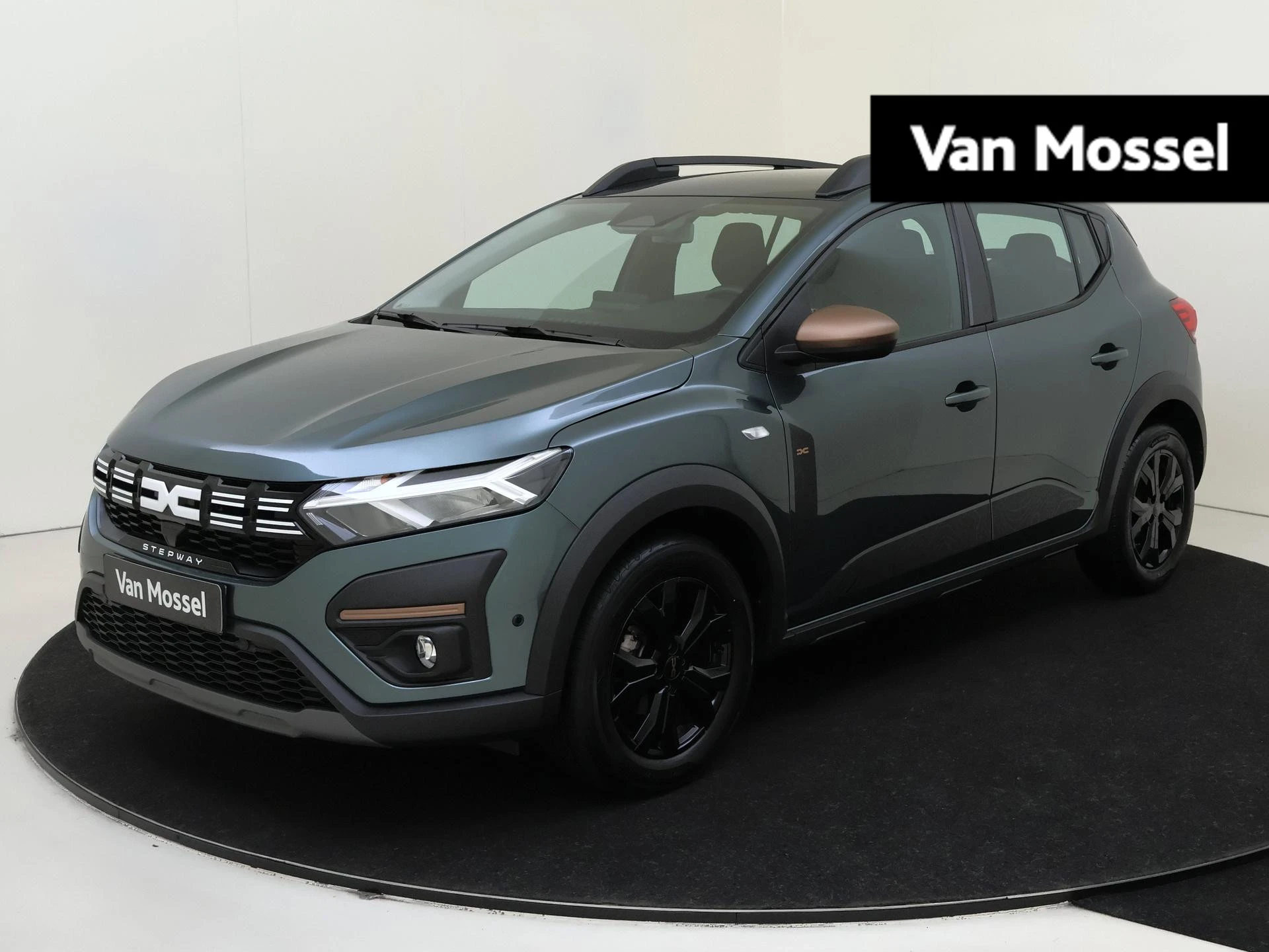 Dacia-Sandero Stepway-image-0