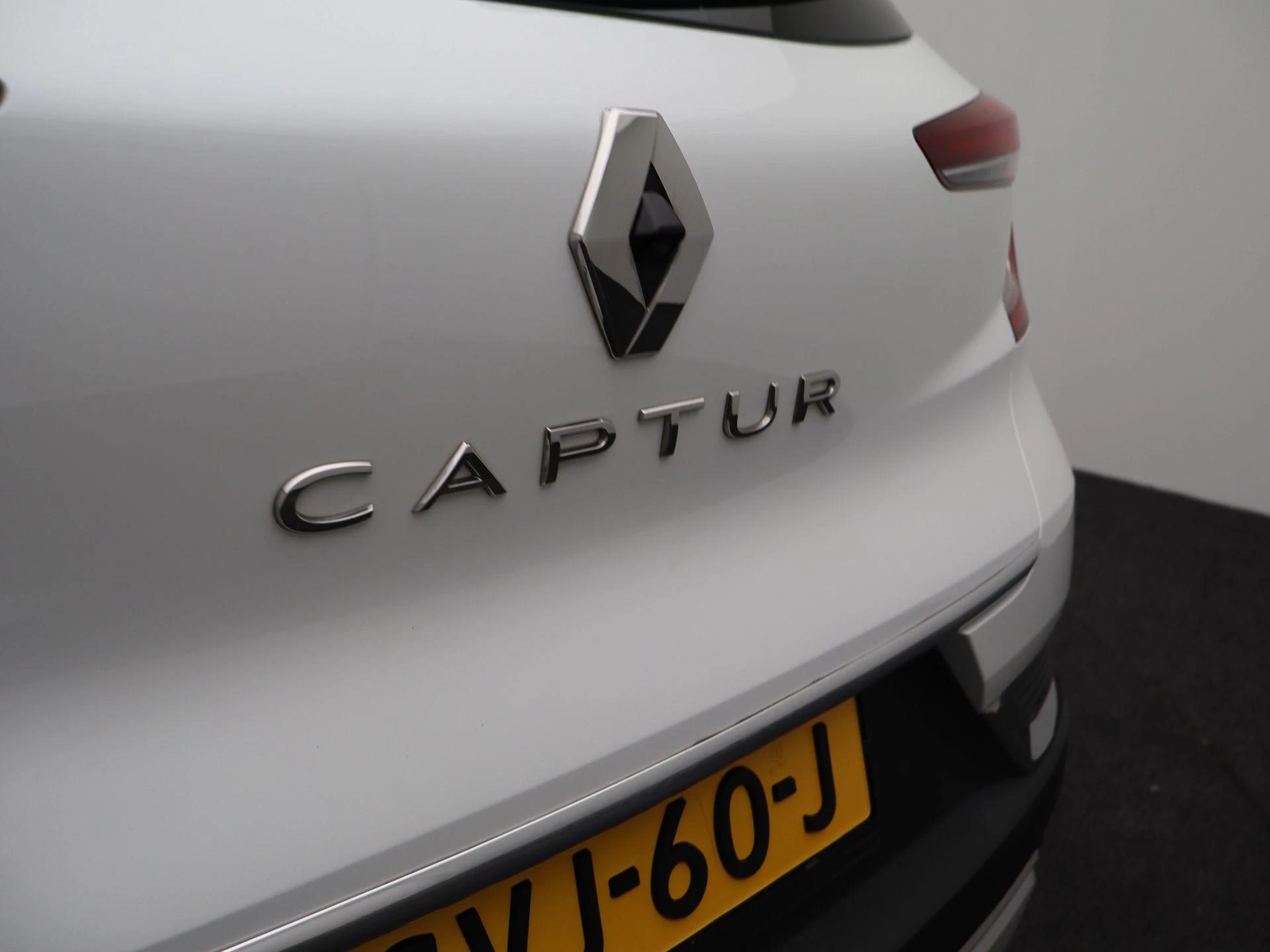 Renault-Captur-image-49