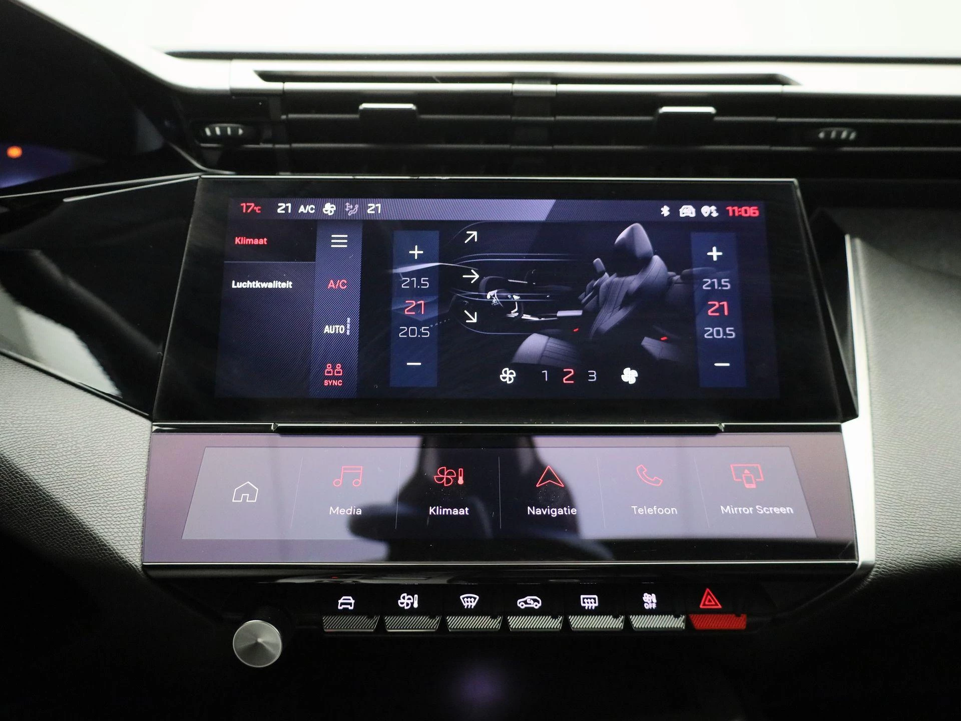 Peugeot-308-image-19