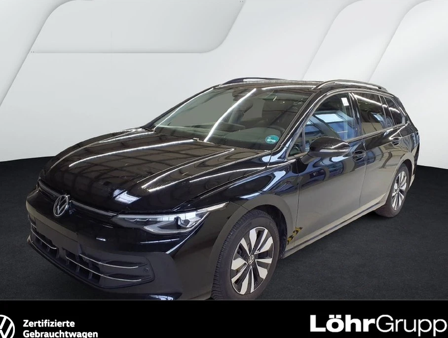 Volkswagen-Golf-image-0