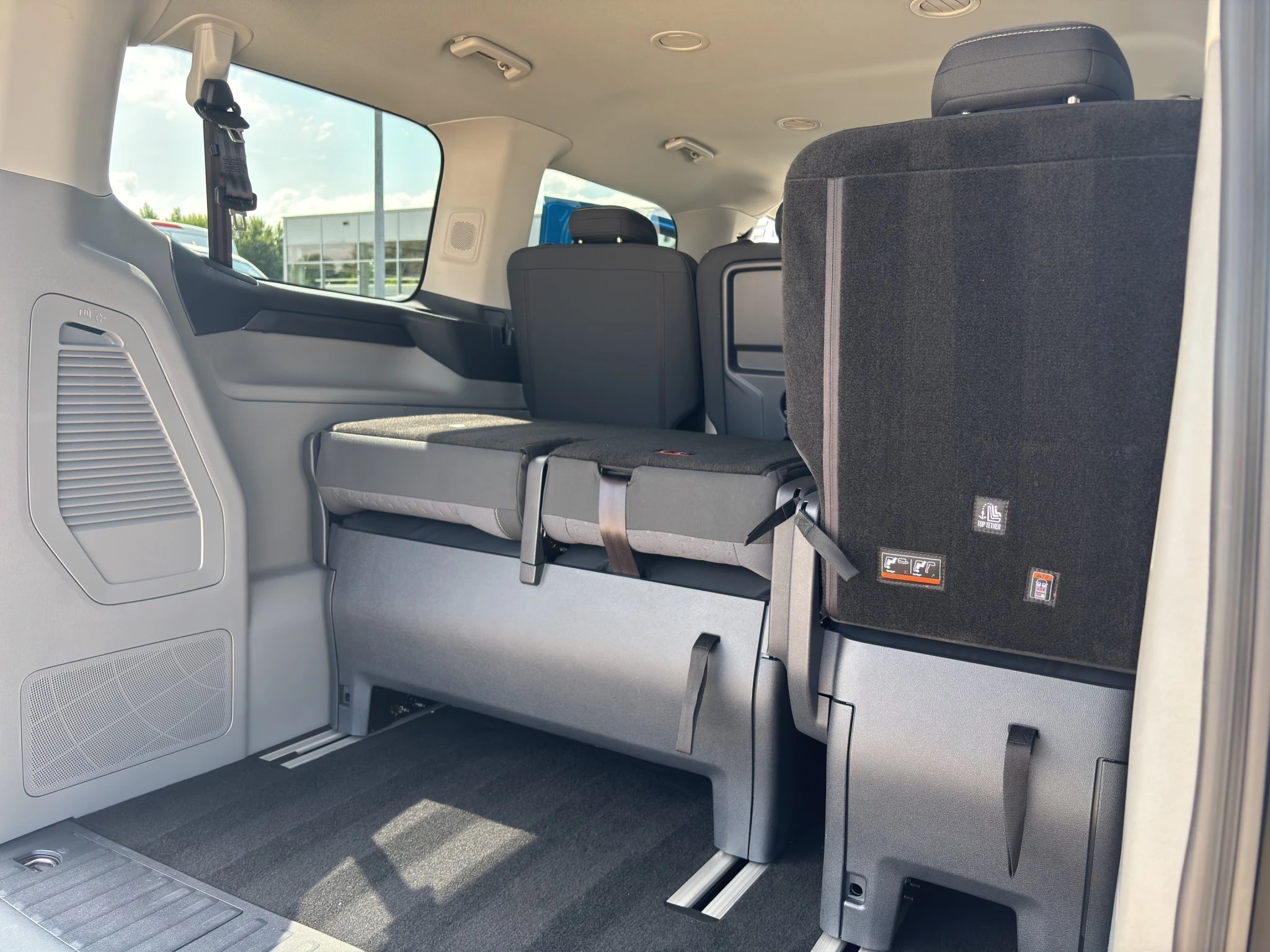Ford Tourneo Custom Titanium L1 Aut.*AHK*NAVI*LED*SHZ*LRHZ*WSH
