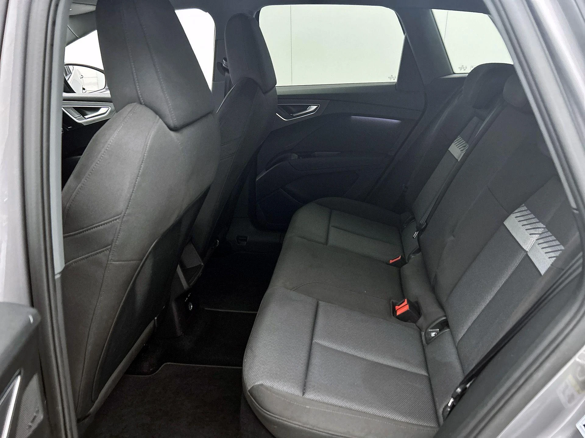 Audi-Q4 e-tron-image-19