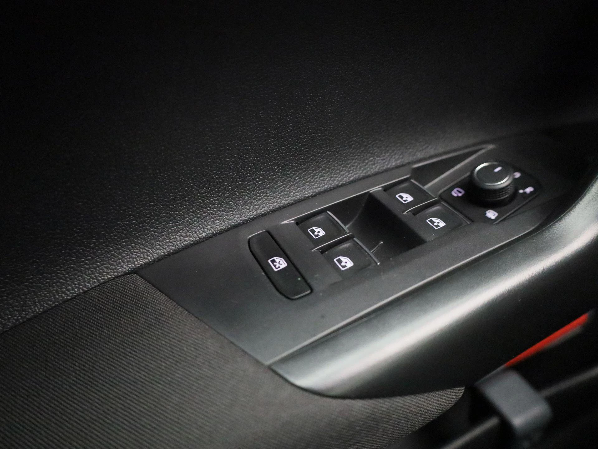 Volkswagen-Taigo-image-24