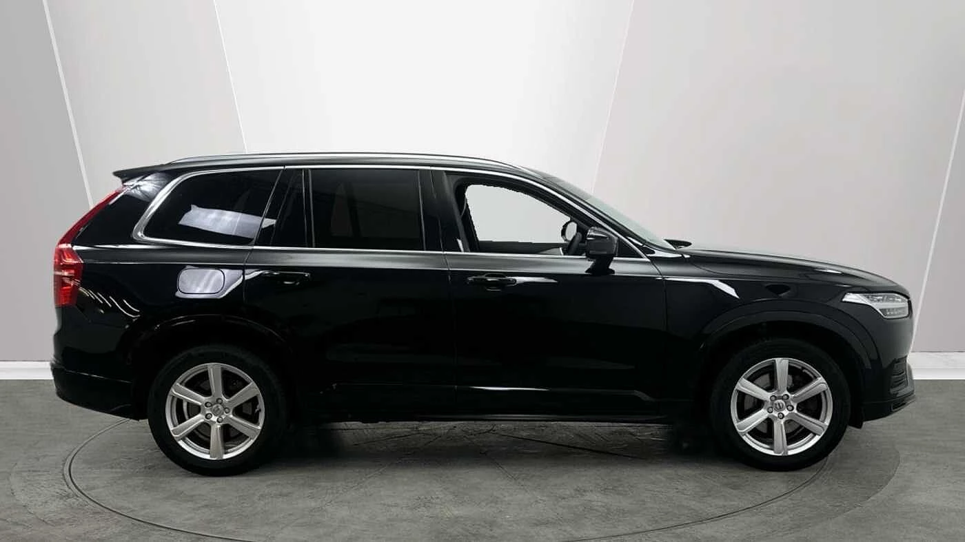 Volvo-XC90-image-2