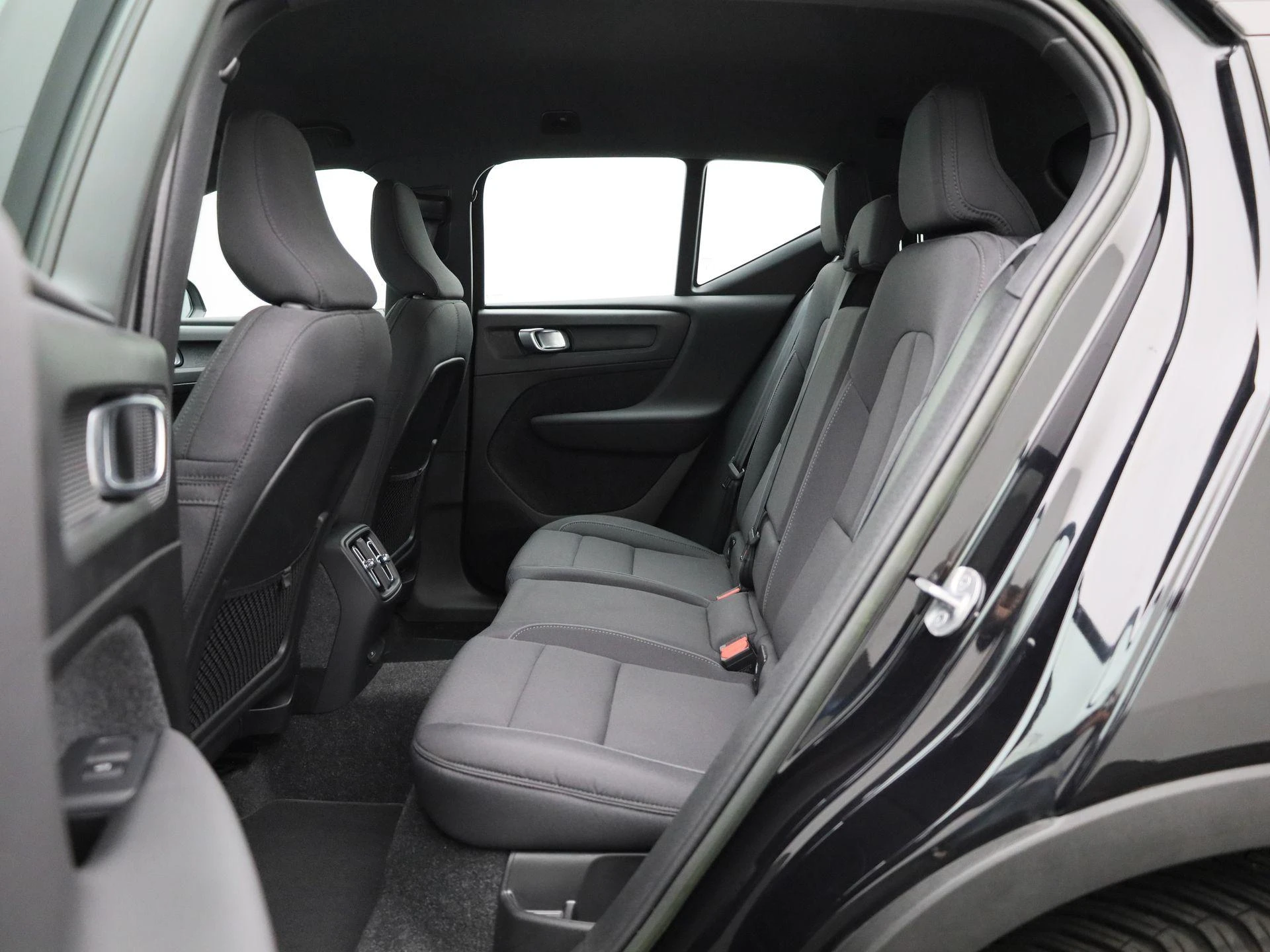 Volvo-XC40-image-11