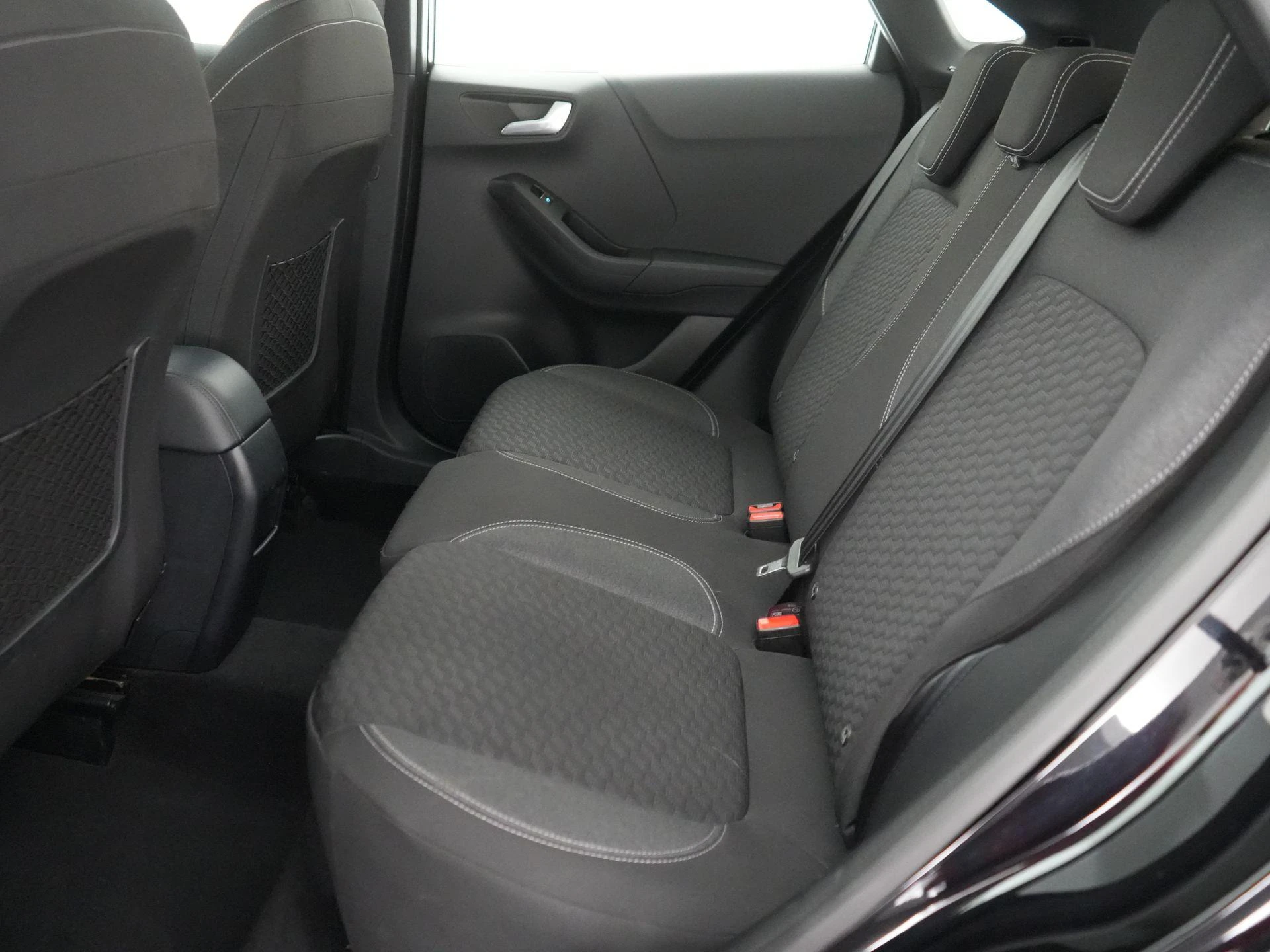 Ford Puma 1.0i Ecoboost MHEV 92kW Aut. Titanium