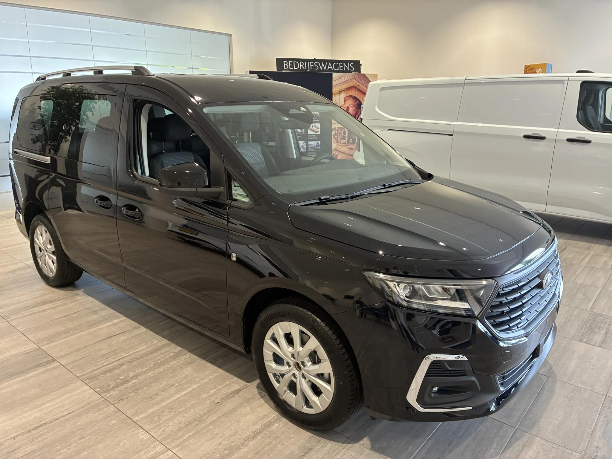 Ford Tourneo Connect 1.5 EcoBoost PHEV L2 Limited/Titanium