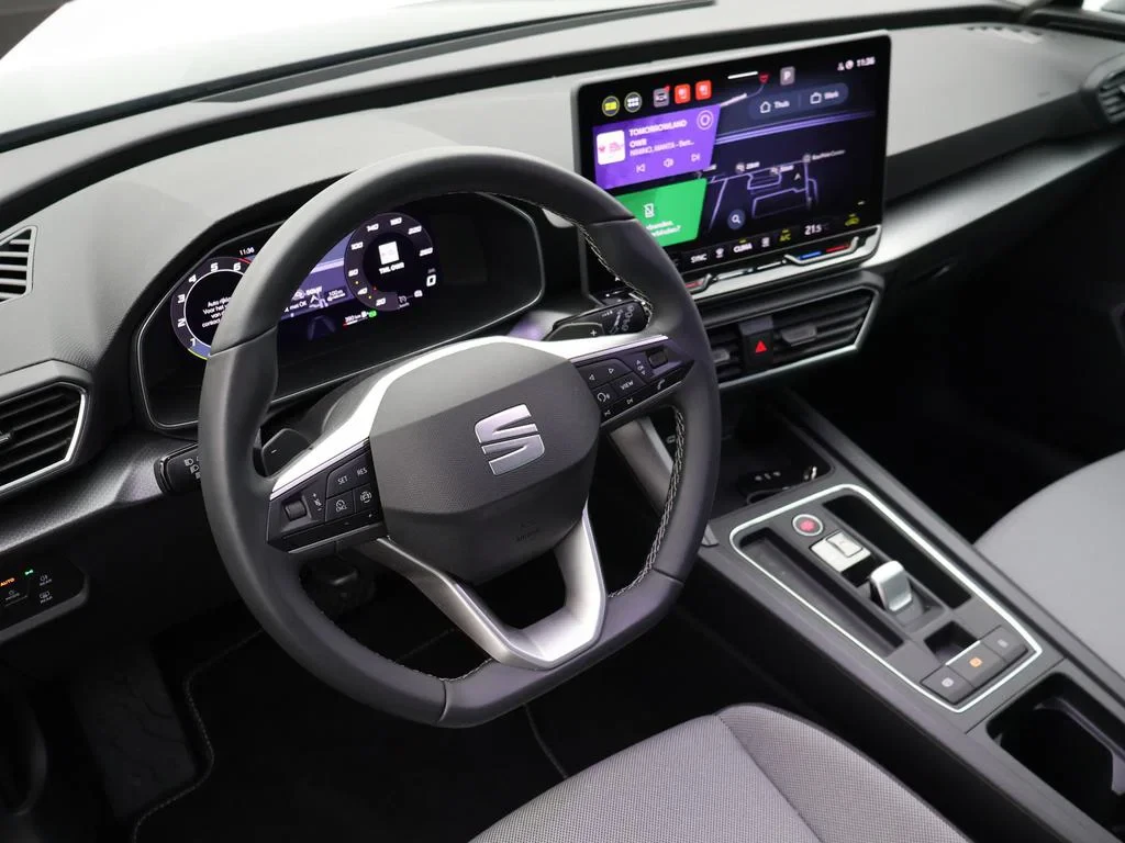 SEAT-Leon-image-12