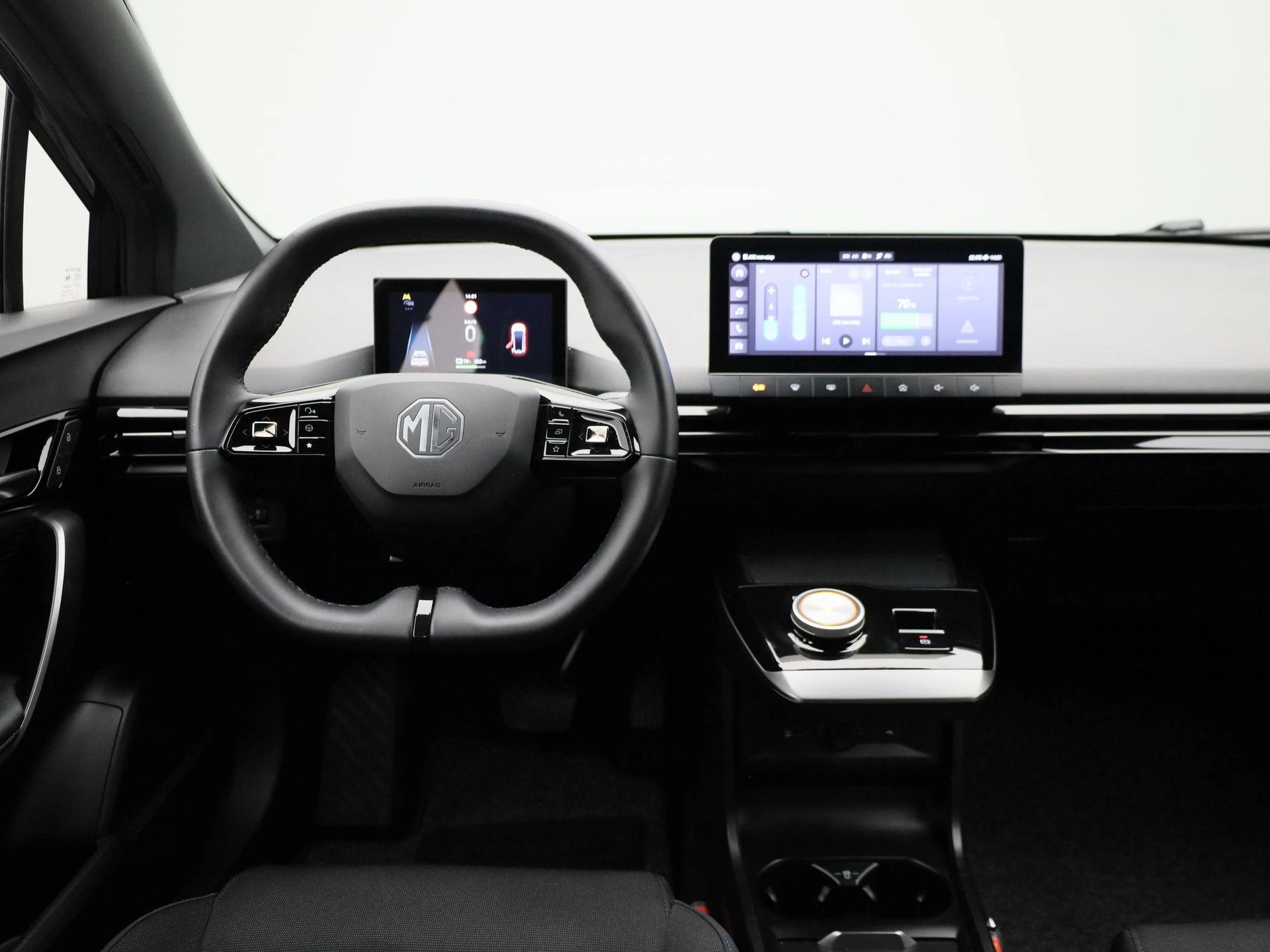 MG-MG4 EV-image-6