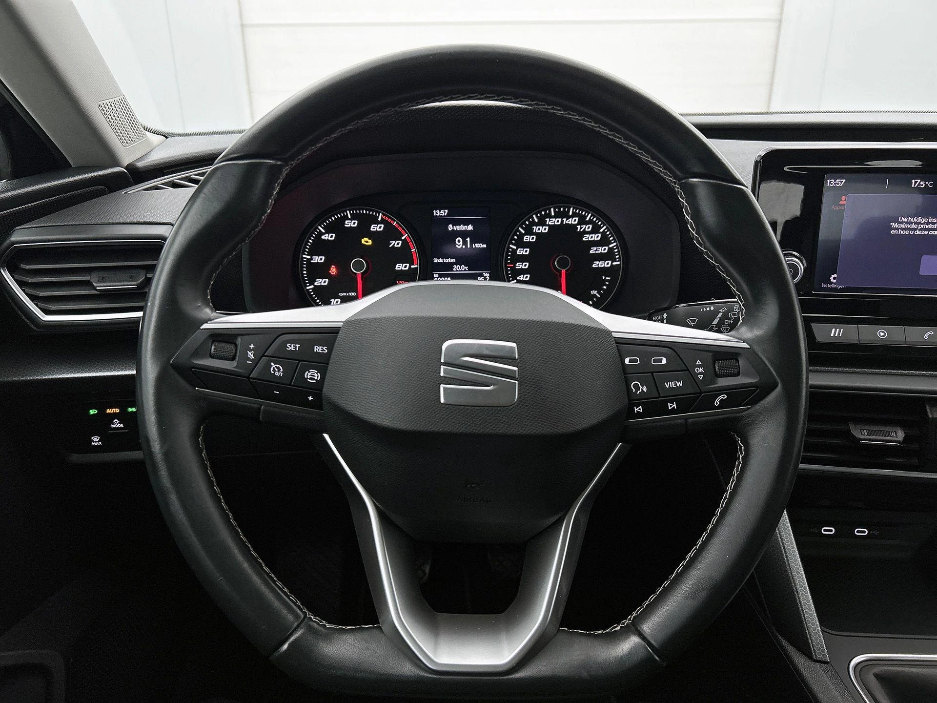 SEAT-Leon-image-29
