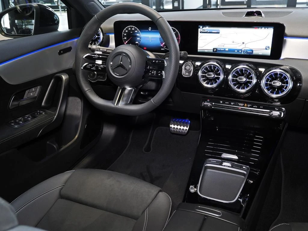 Mercedes-Benz-A-Klasse 200 d-image-10