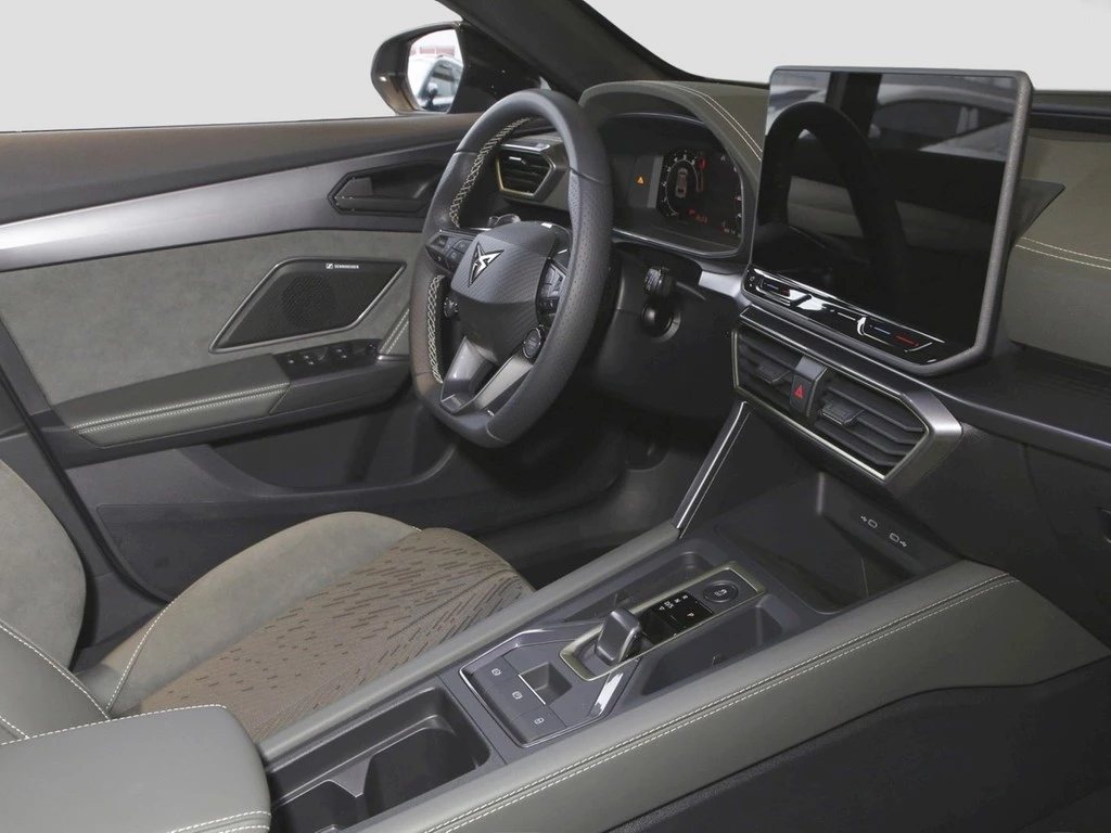 CUPRA Formentor VZ Tribe Ed. 2.0 TSI UPE 66.160 Matrix