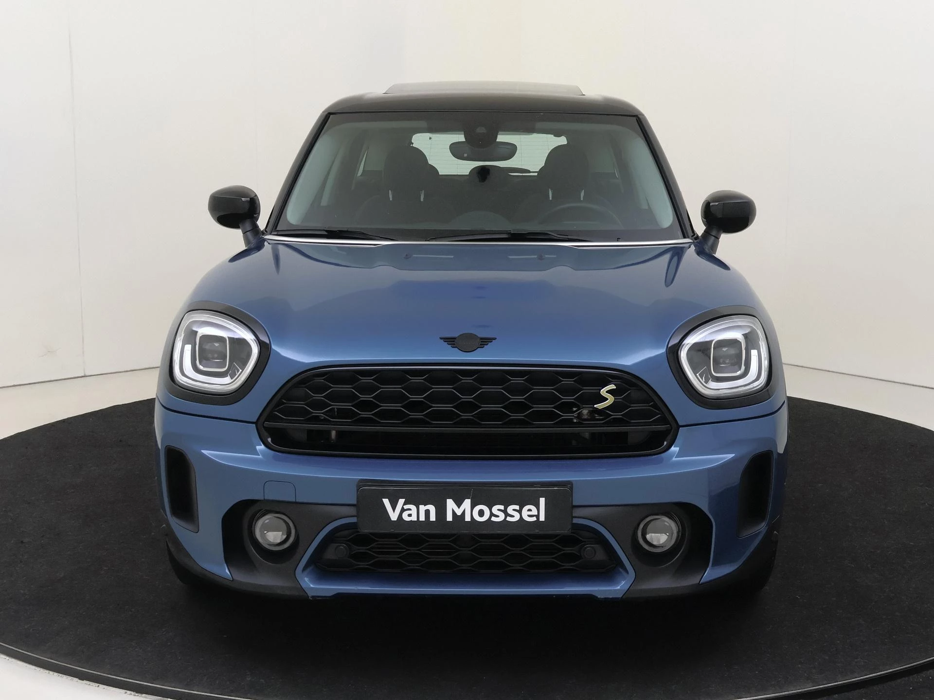 MINI-Countryman-image-5
