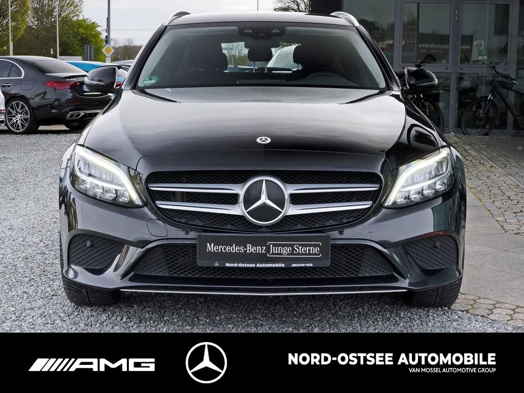Mercedes-Benz C-Klasse 300 T de AVANTGARDE KEYLESS LED TEMPO ADVANCED AVANTGARDEW205 C 300 T de AVANTGARDE KEYLESS LED TEMPO ADVANCED AVANTGARDE