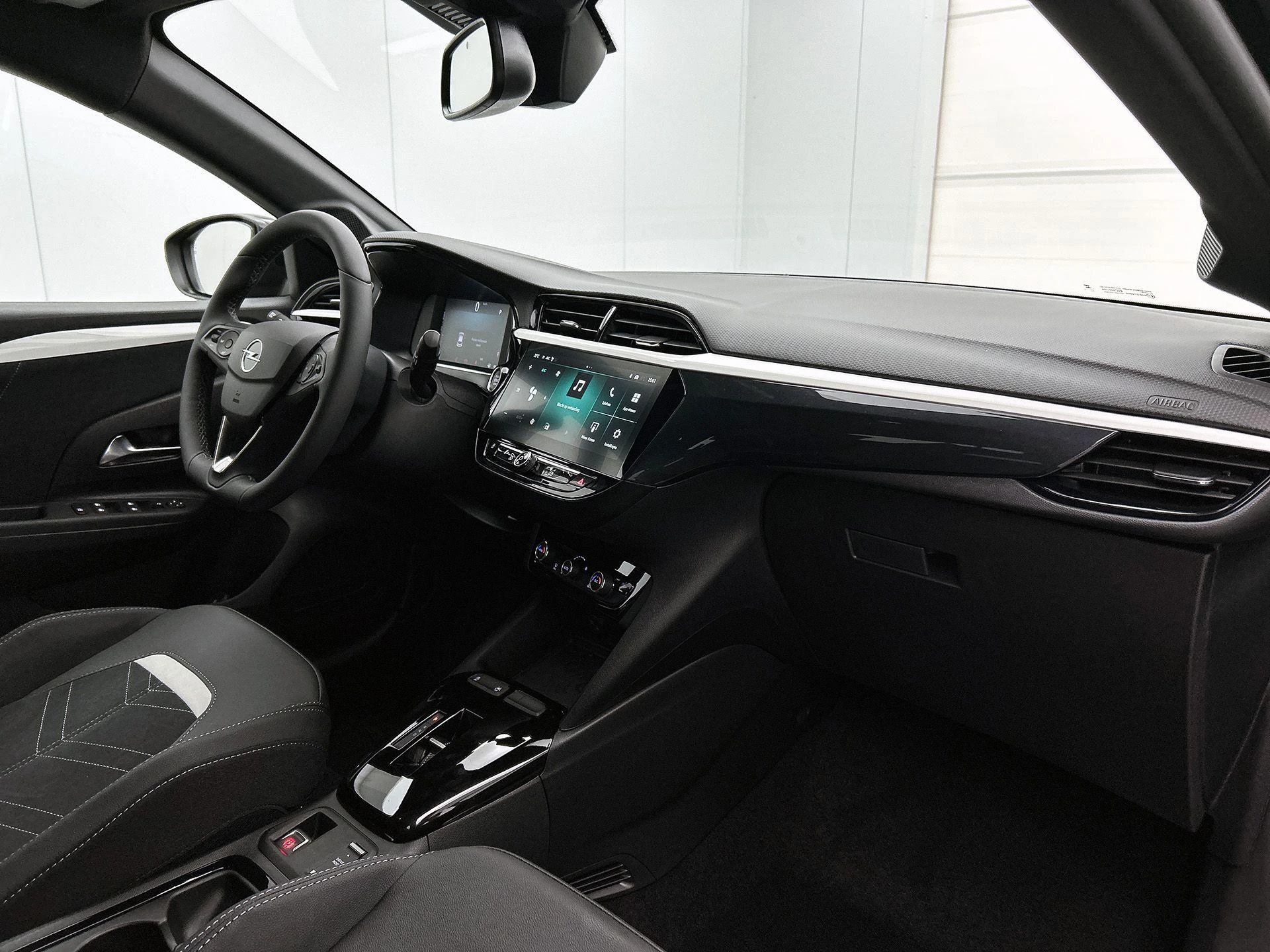 Opel-Corsa-image-16