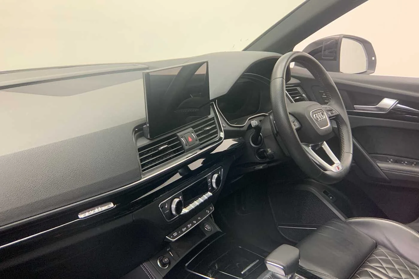 Audi-Q5-image-11
