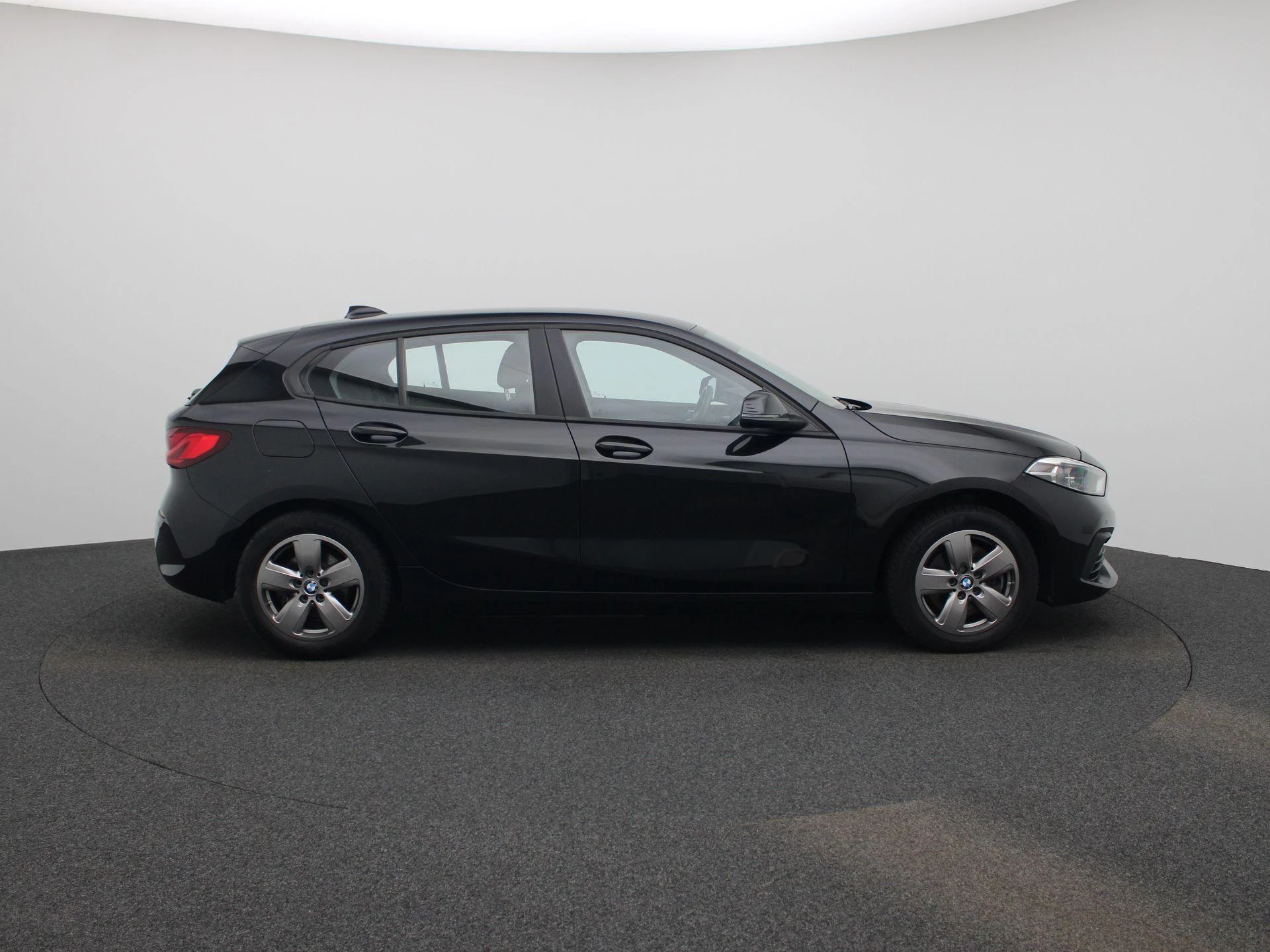 BMW Série 1 Hatch 116iA (80 kW)