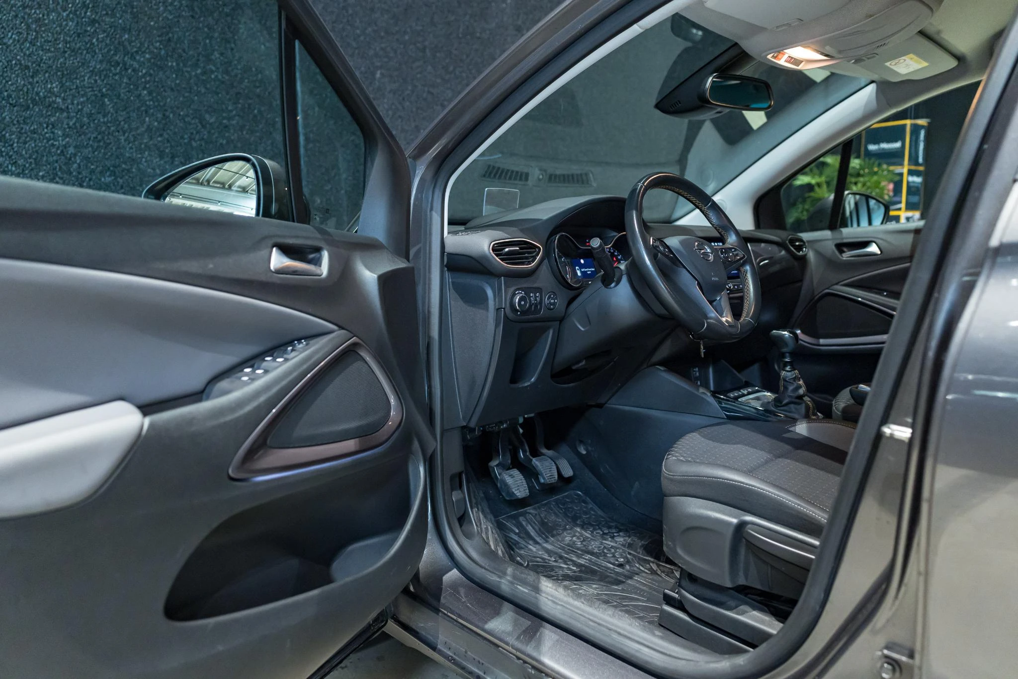 Opel-Crossland X-image-25