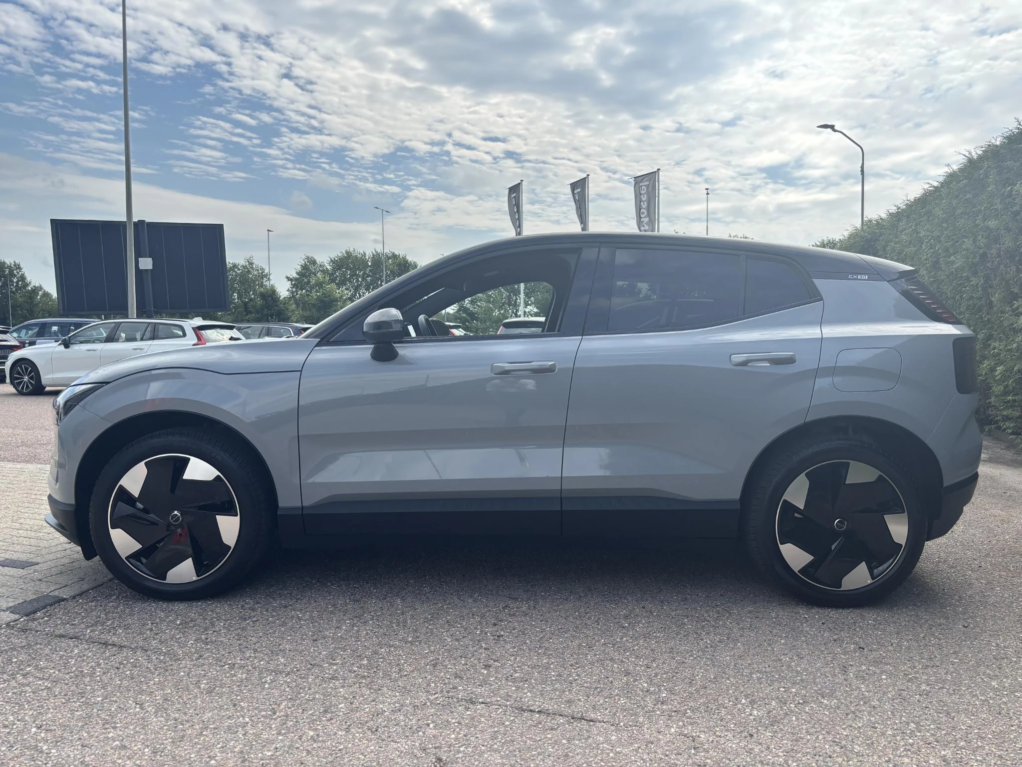 Volvo EX30 Single Motor Extended Range Plus 69 kWh