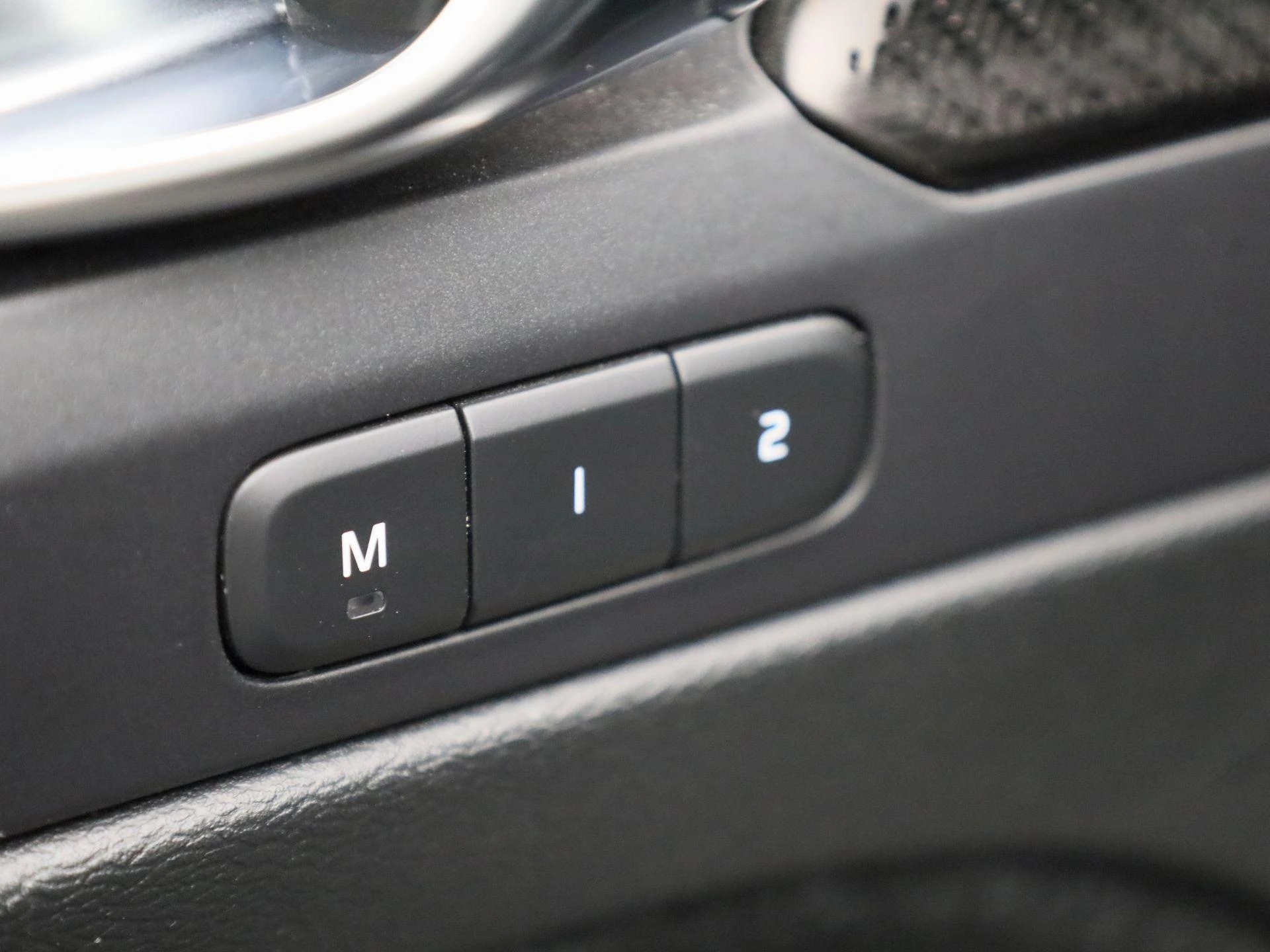 Volvo-XC40-image-34