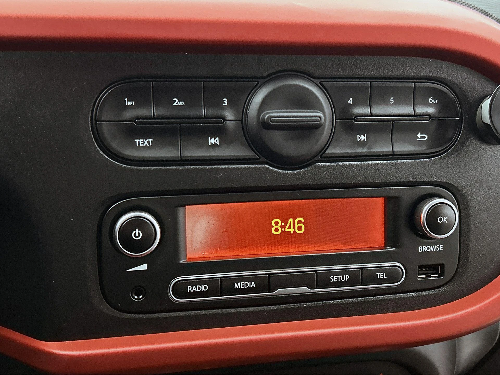 Renault-Twingo-image-23