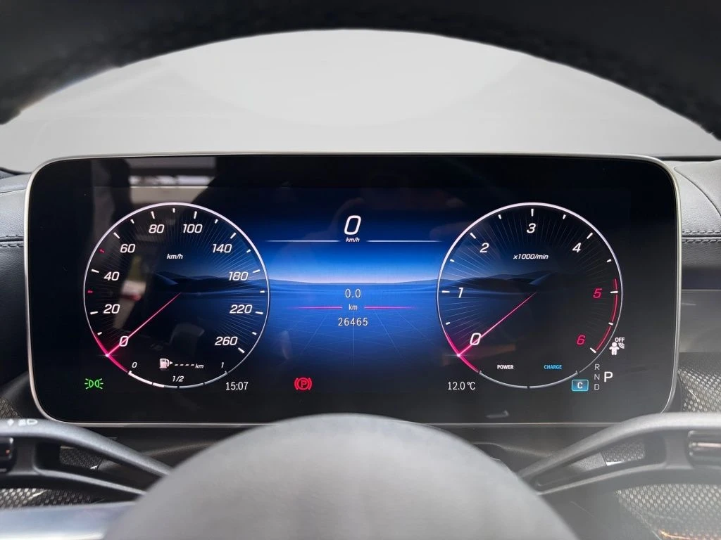 Mercedes-Benz-C-Klasse 300 d-image-6
