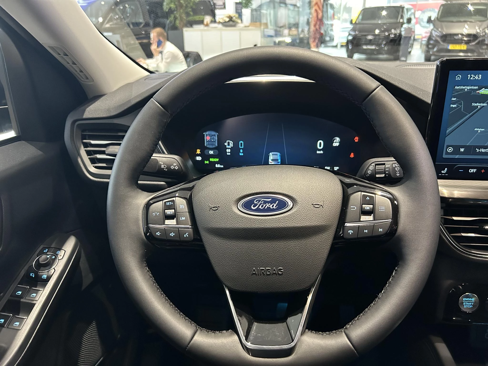 Ford-Kuga-image-12