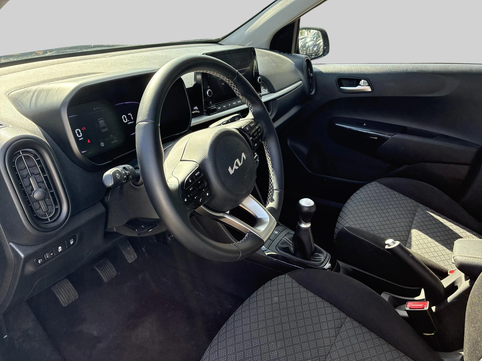 Kia-Picanto-image-8