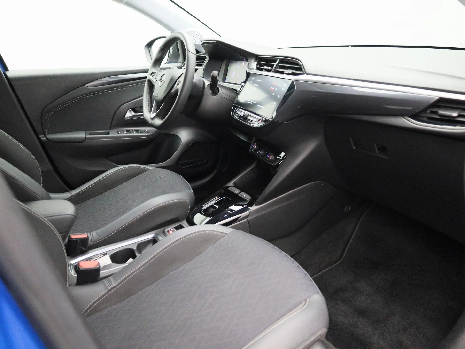 Opel-Corsa-e-image-37