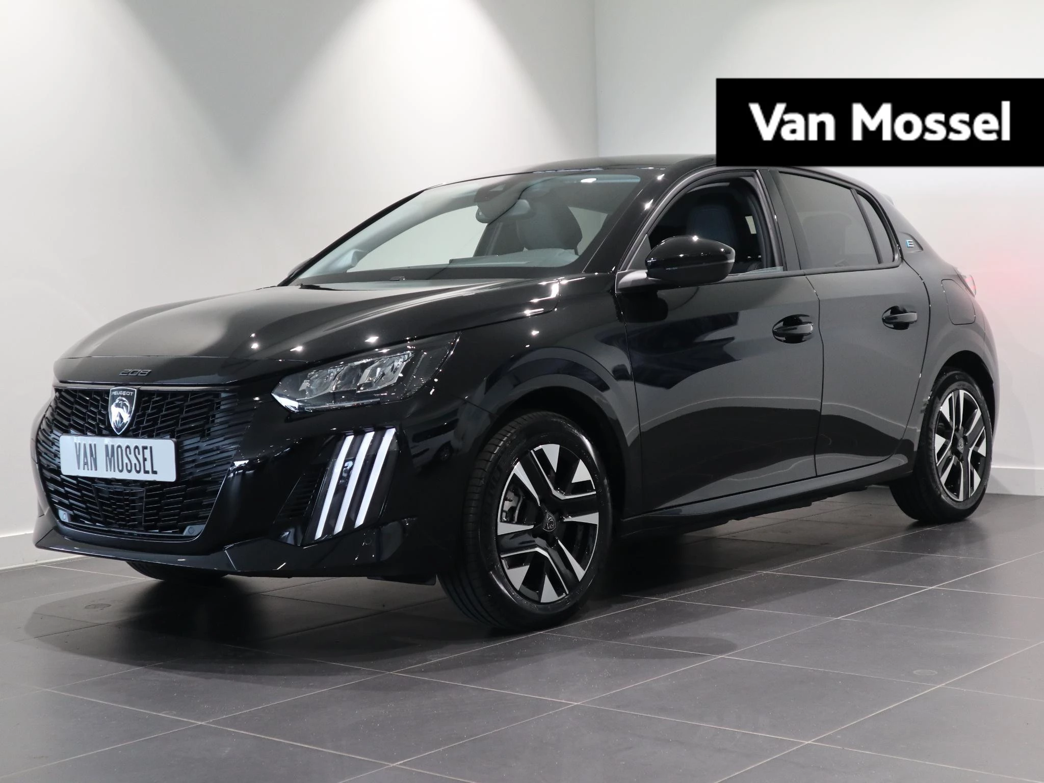 Peugeot-e-208-image-0