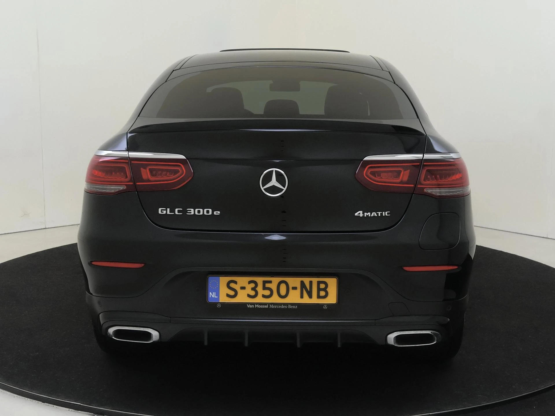 Mercedes-Benz-GLC-image-6