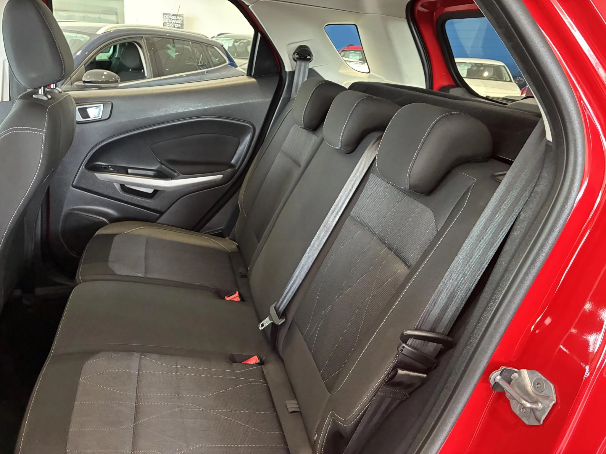Ford-EcoSport-image-13